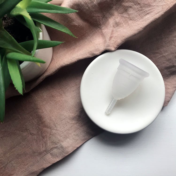The Environmental Benefits of Menstrual Cups: A Sustainable Alternative to Tampons and Pads